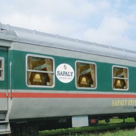 Sapaly Express Train: Train from Hanoi to Sapa
